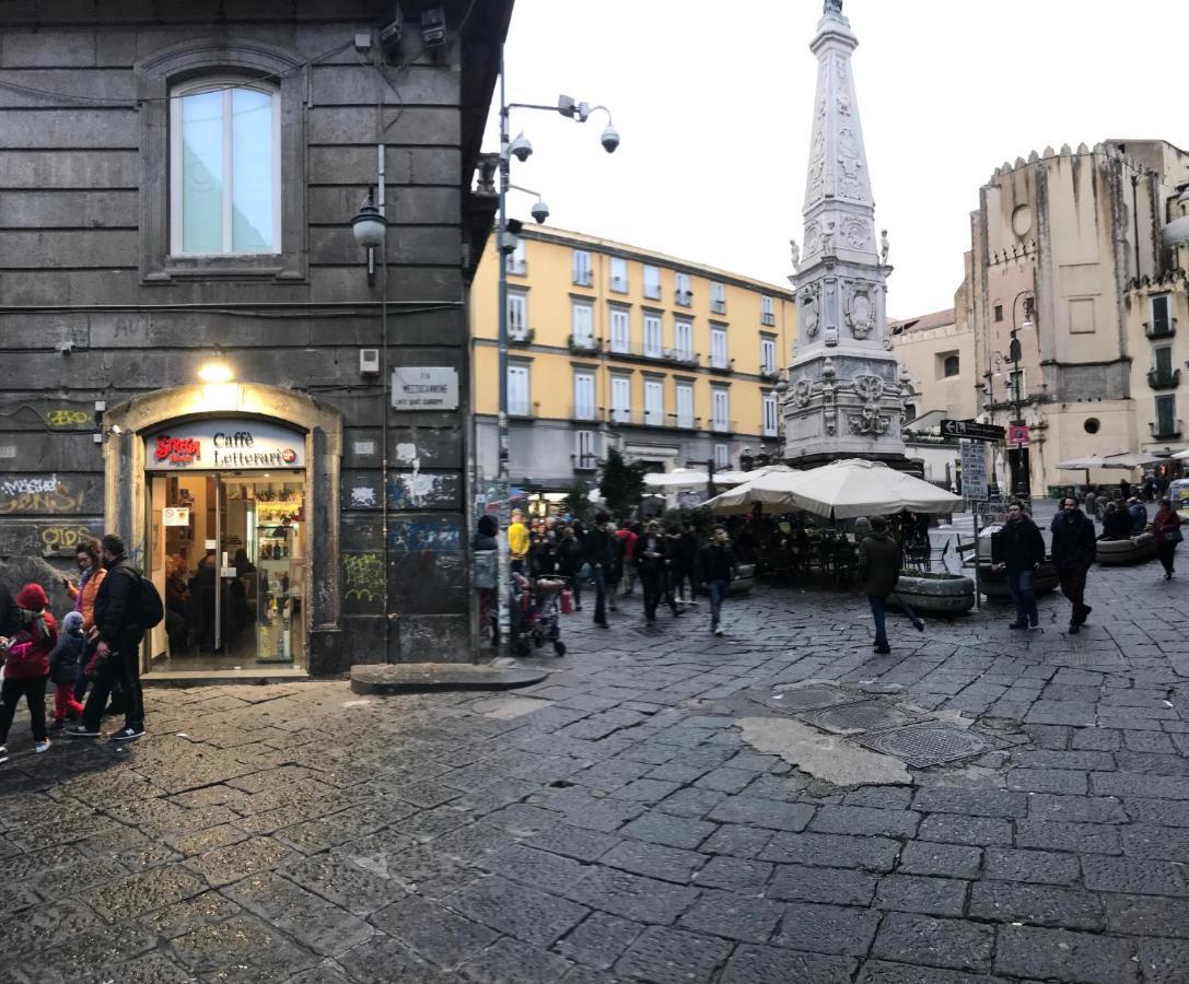 Ambra Noblesse Couette-café Naples